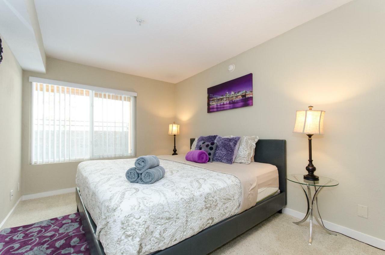 Hollywood Apartment With Balcony ロサンゼルス エクステリア 写真